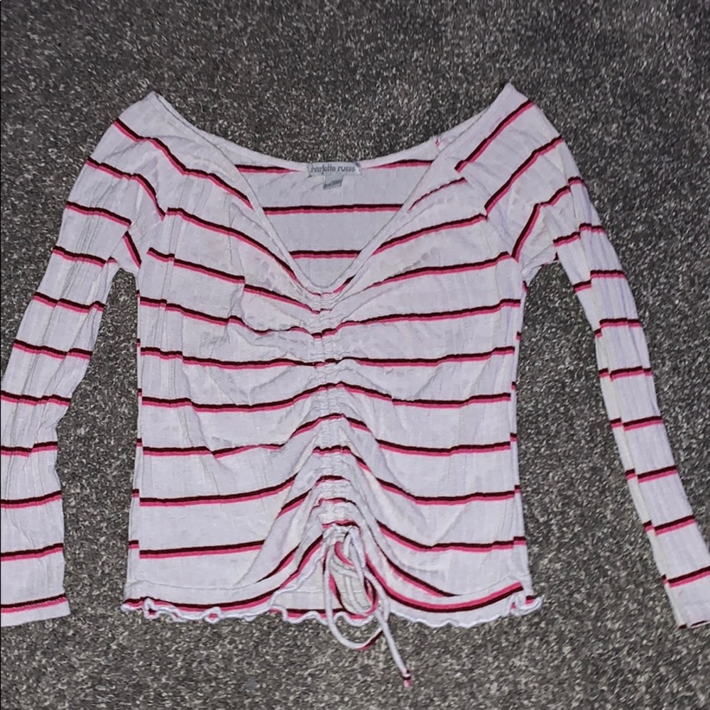 Cropped and low cut shirt